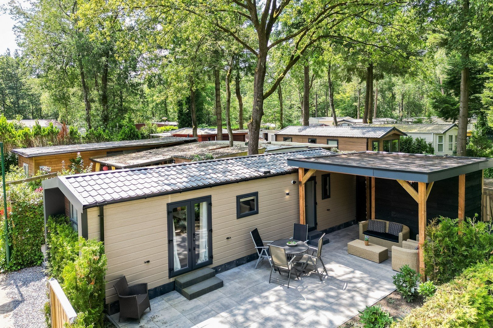 4 pwellness chalet hoenderloo veluwe hottube sauna 1