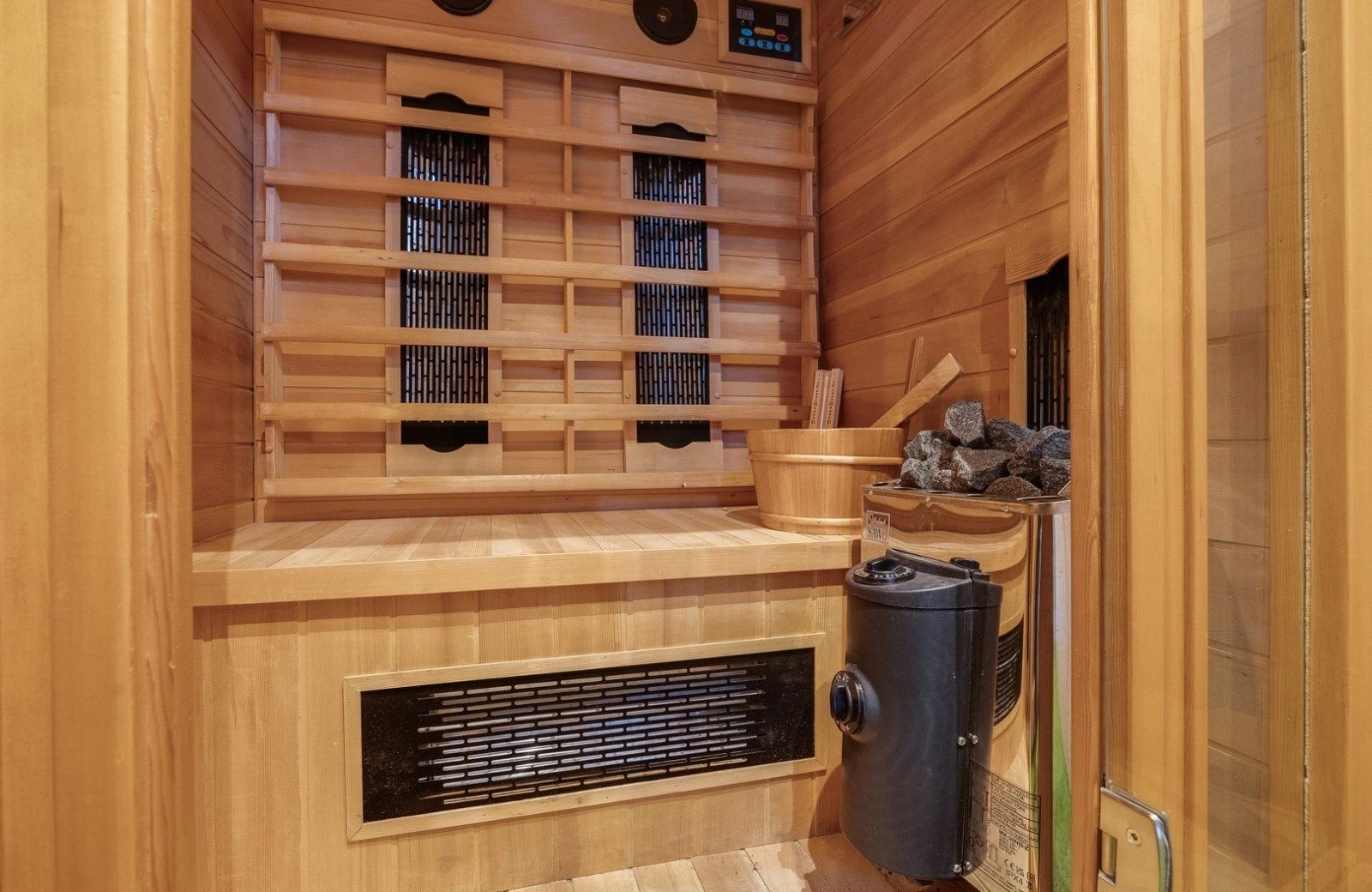 4 pwellness chalet hoenderloo veluwe hottube sauna 36