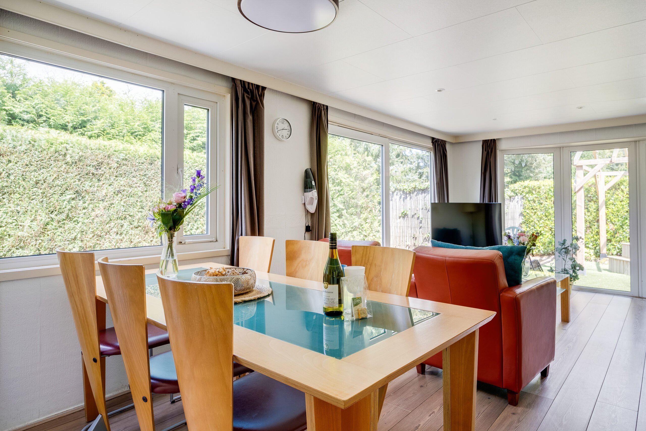 Wellnesshut met eigen bubbelbadsauna 21