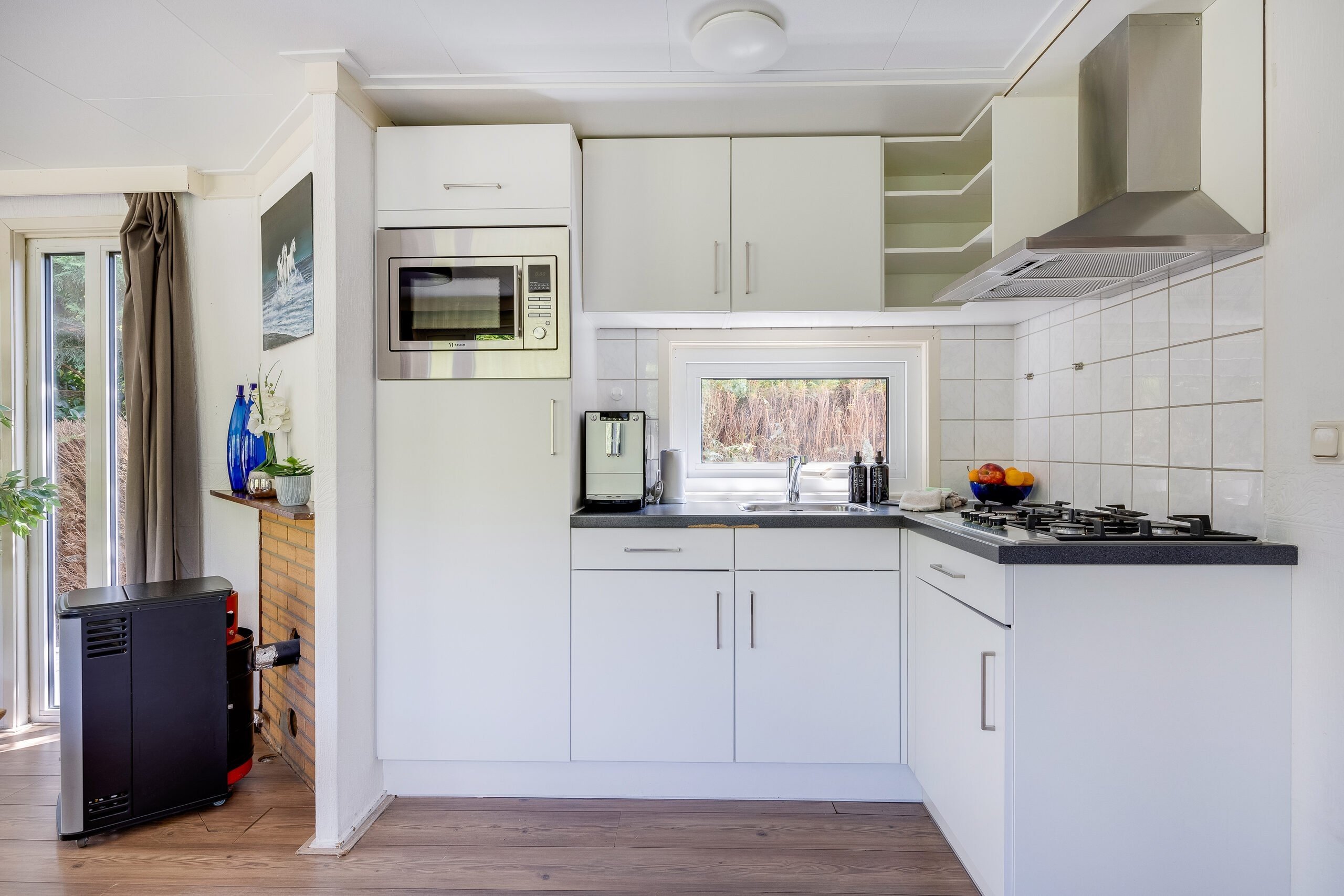 Wellnesshut met eigen bubbelbadsauna 22