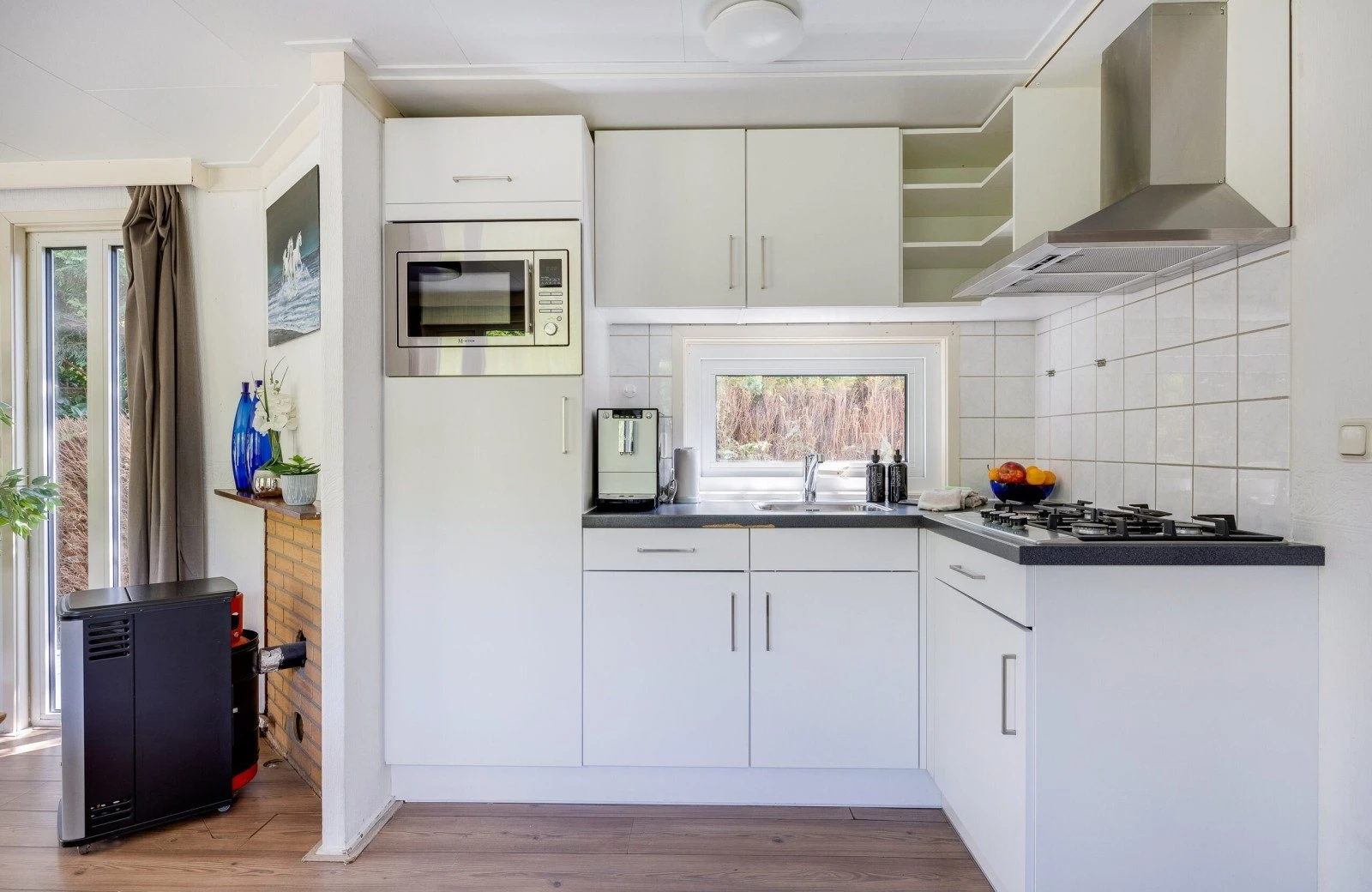 Wellnesshut met eigen bubbelbadsauna 22