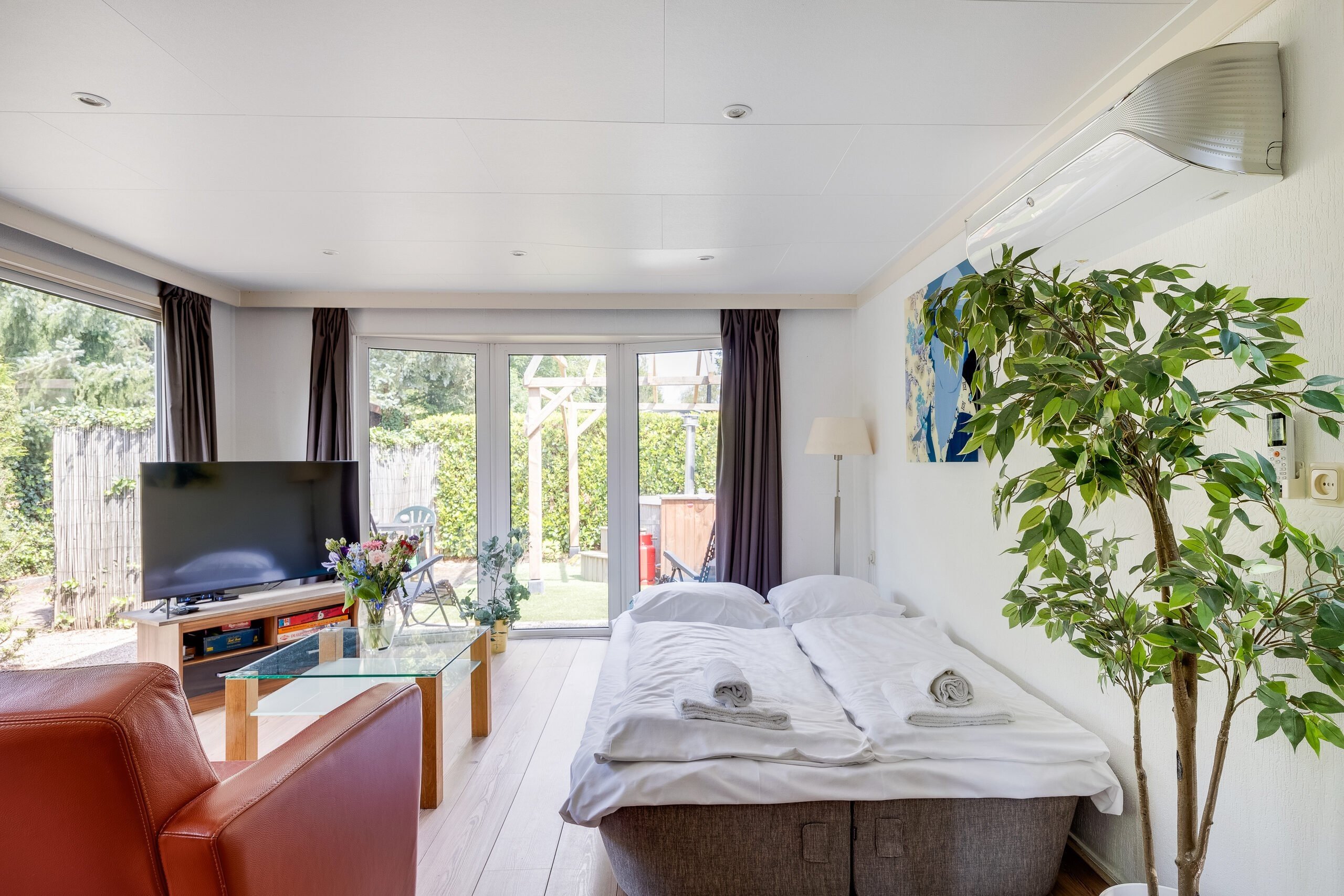 Wellnesshut met eigen bubbelbadsauna 39