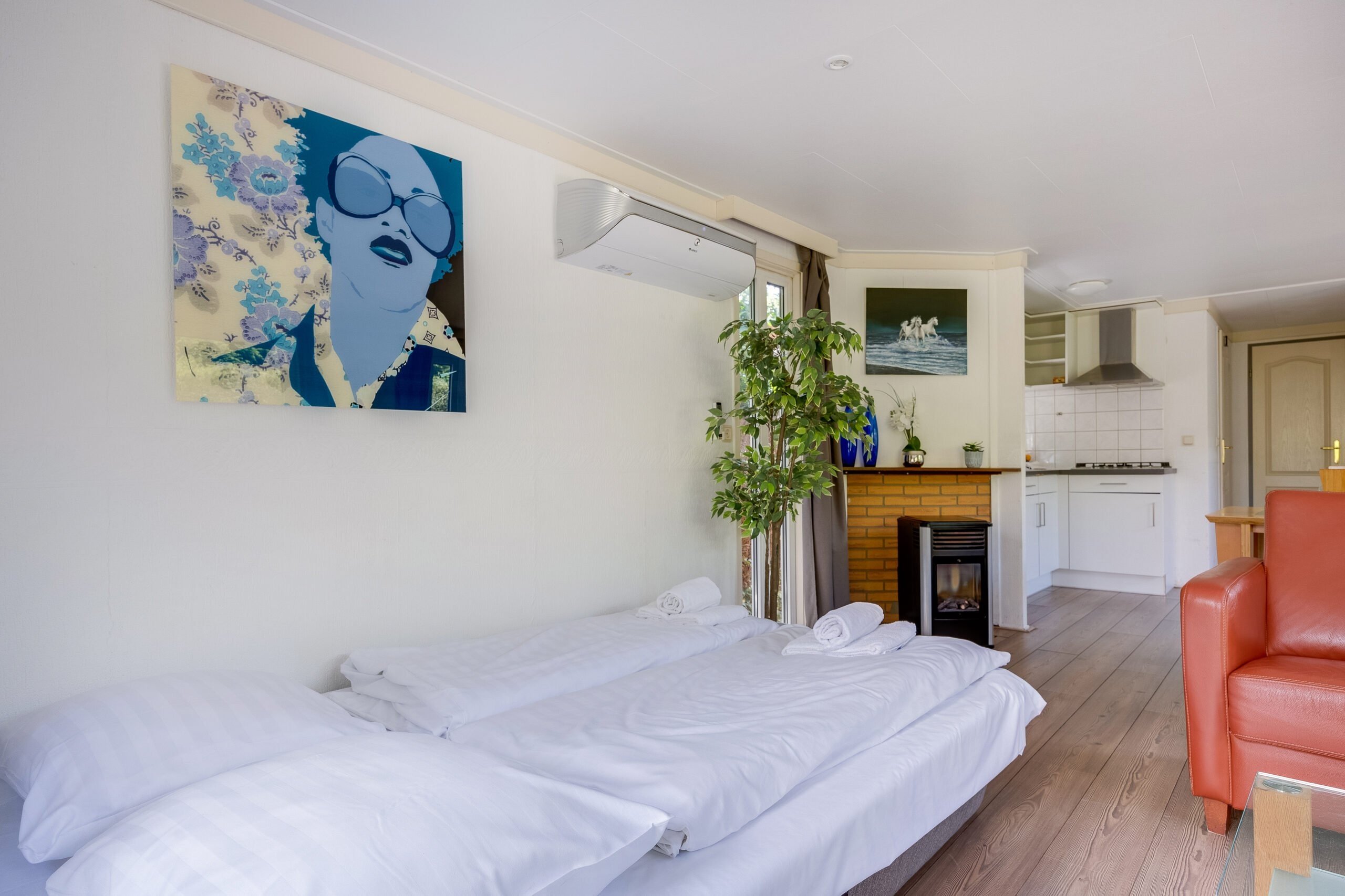 Wellnesshut met eigen bubbelbadsauna 42