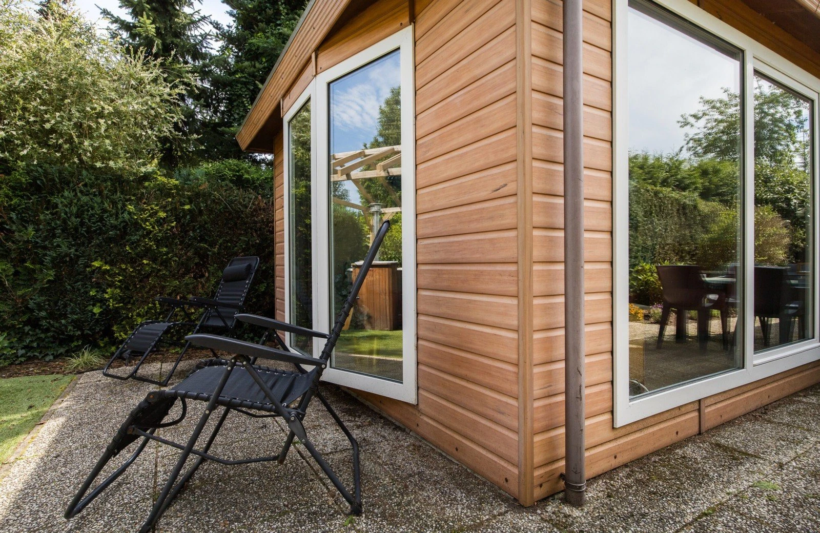 Wellnesshut met eigen bubbelbadsauna 46