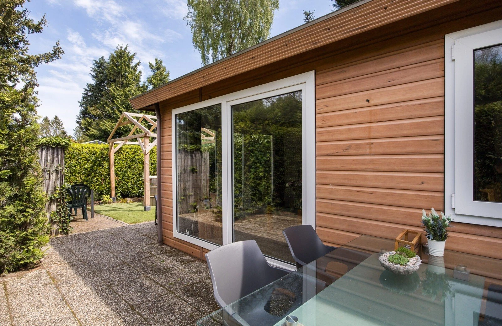 Wellnesshut met eigen bubbelbadsauna 56